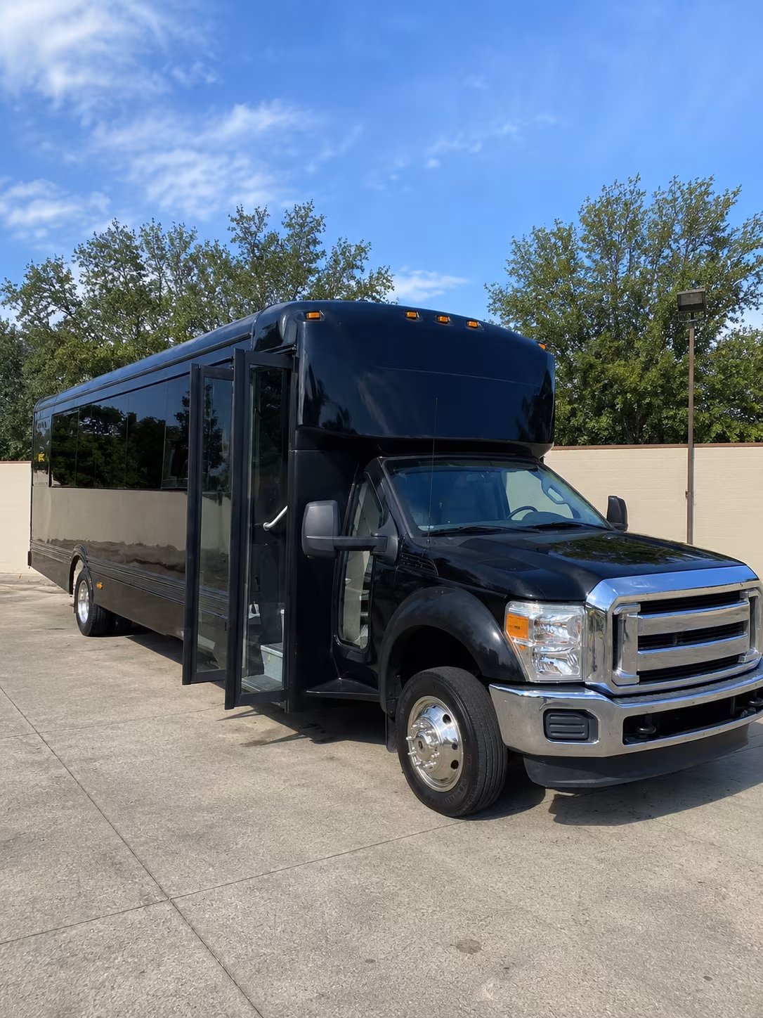 bethlehem 20 passenger party bus