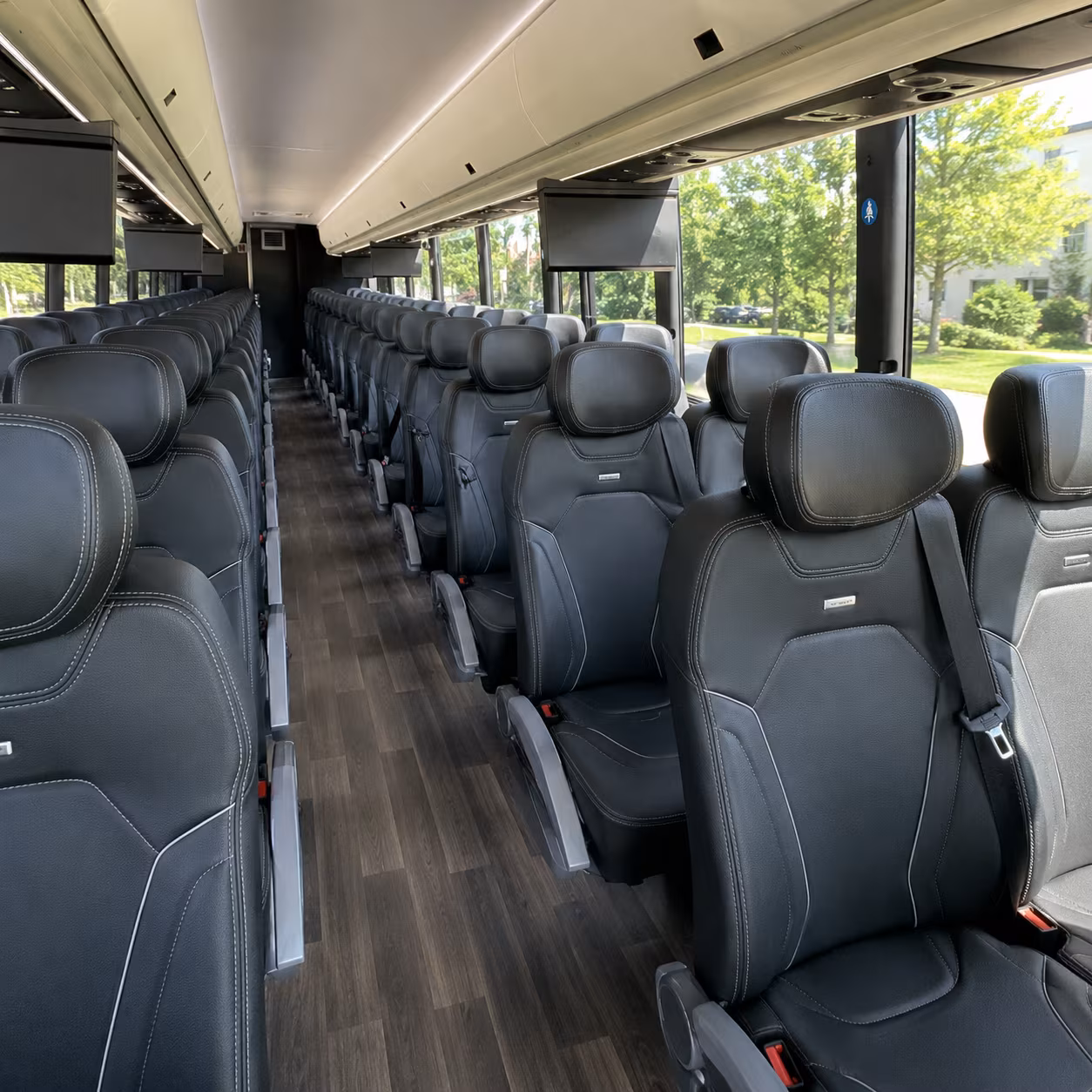 book a bus for your next field trip 2